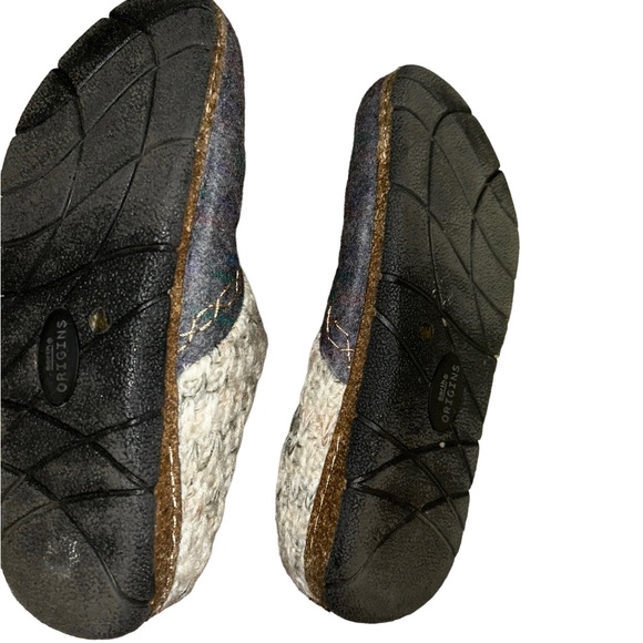 Earth Origins Elana Slip on gray Casual Shoes size 9 fur lined - Picture 5 of 6